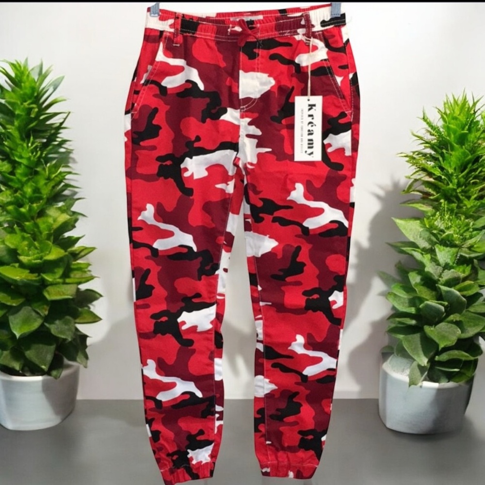 Red Camo Kreamy Drawstring Pants Size junior Medium